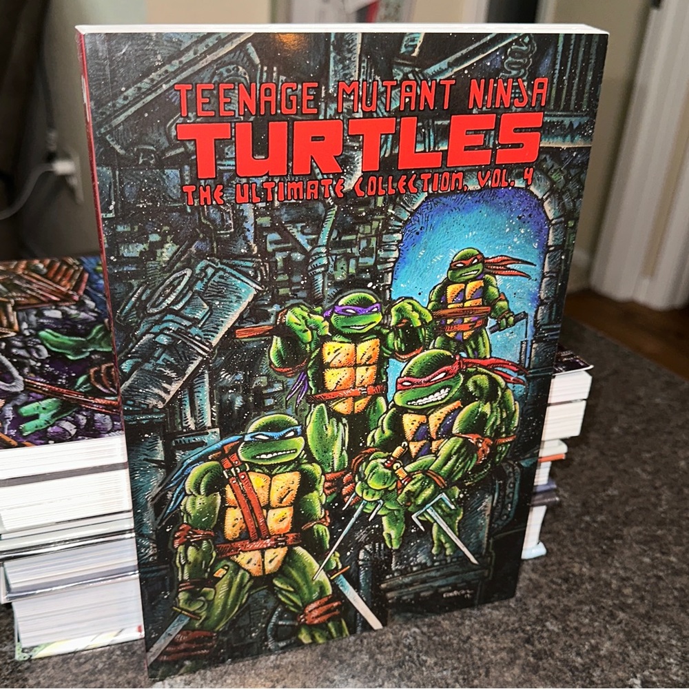 Teenage Mutant Ninja Turtles The Ultimate Collection Vol. 4 comic